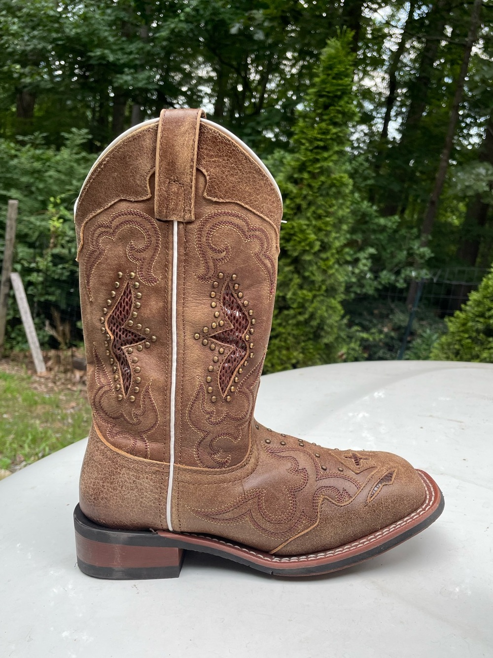 Laredo Spellbound Tan Square Toe Western Boots Size 6.5 Woman’s